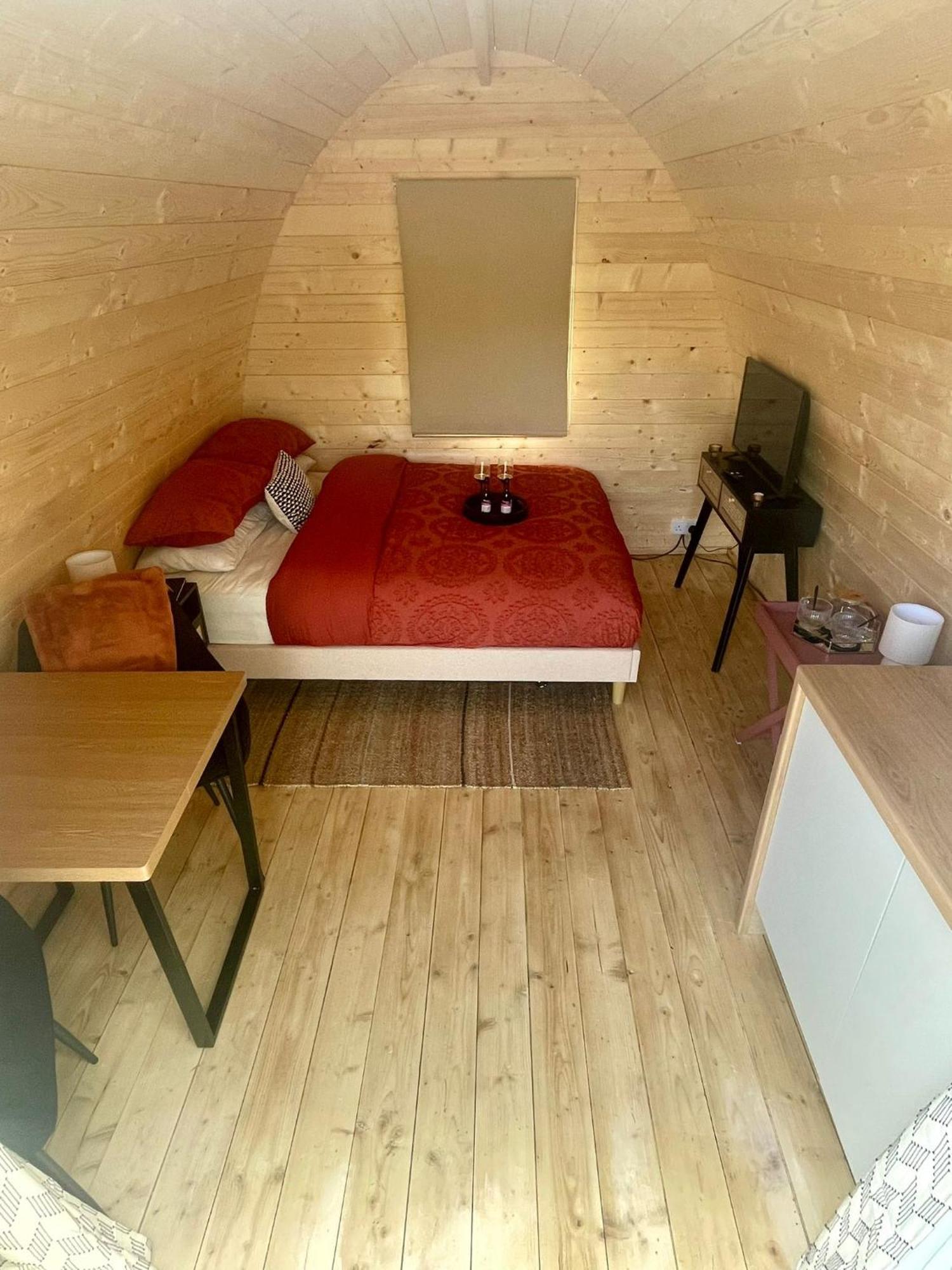 Coedydd - Woods Apartment Бридженд Екстериор снимка
